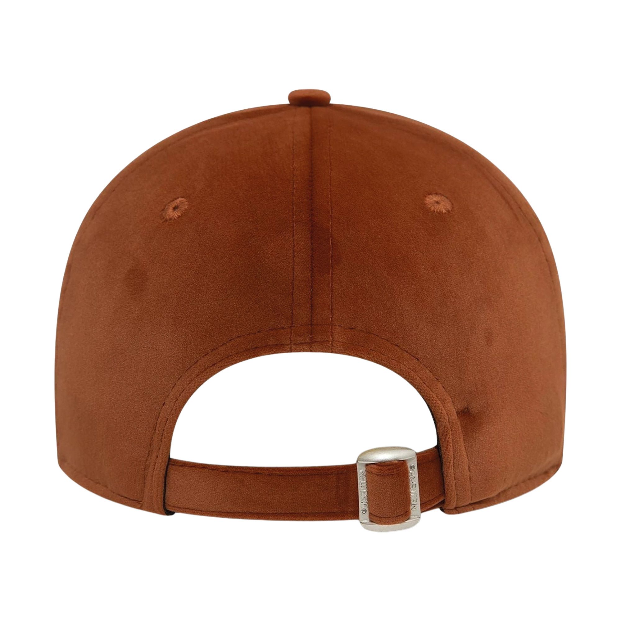 New Era Velour 9Forty Cap Women | Plutosport